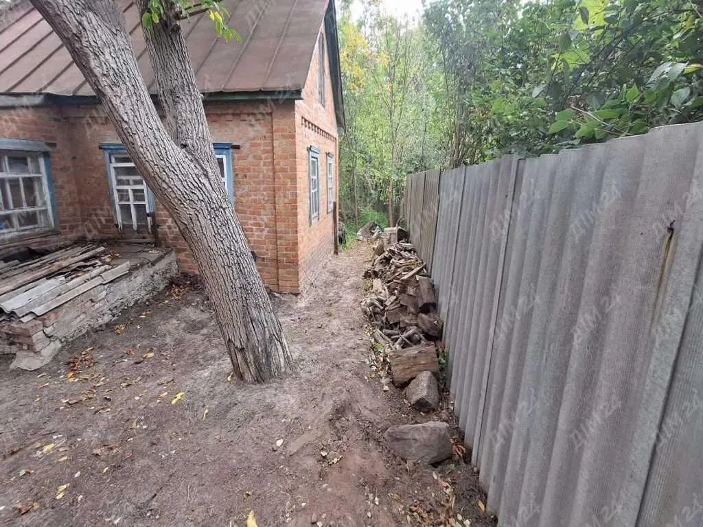 Хороший варіант для родини - будинок на Крутому березі.