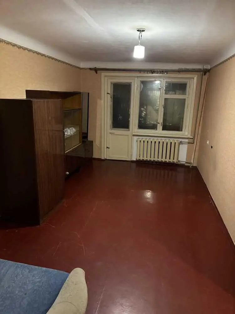 Двокімнатна квартира на зупинці 23 вересня 