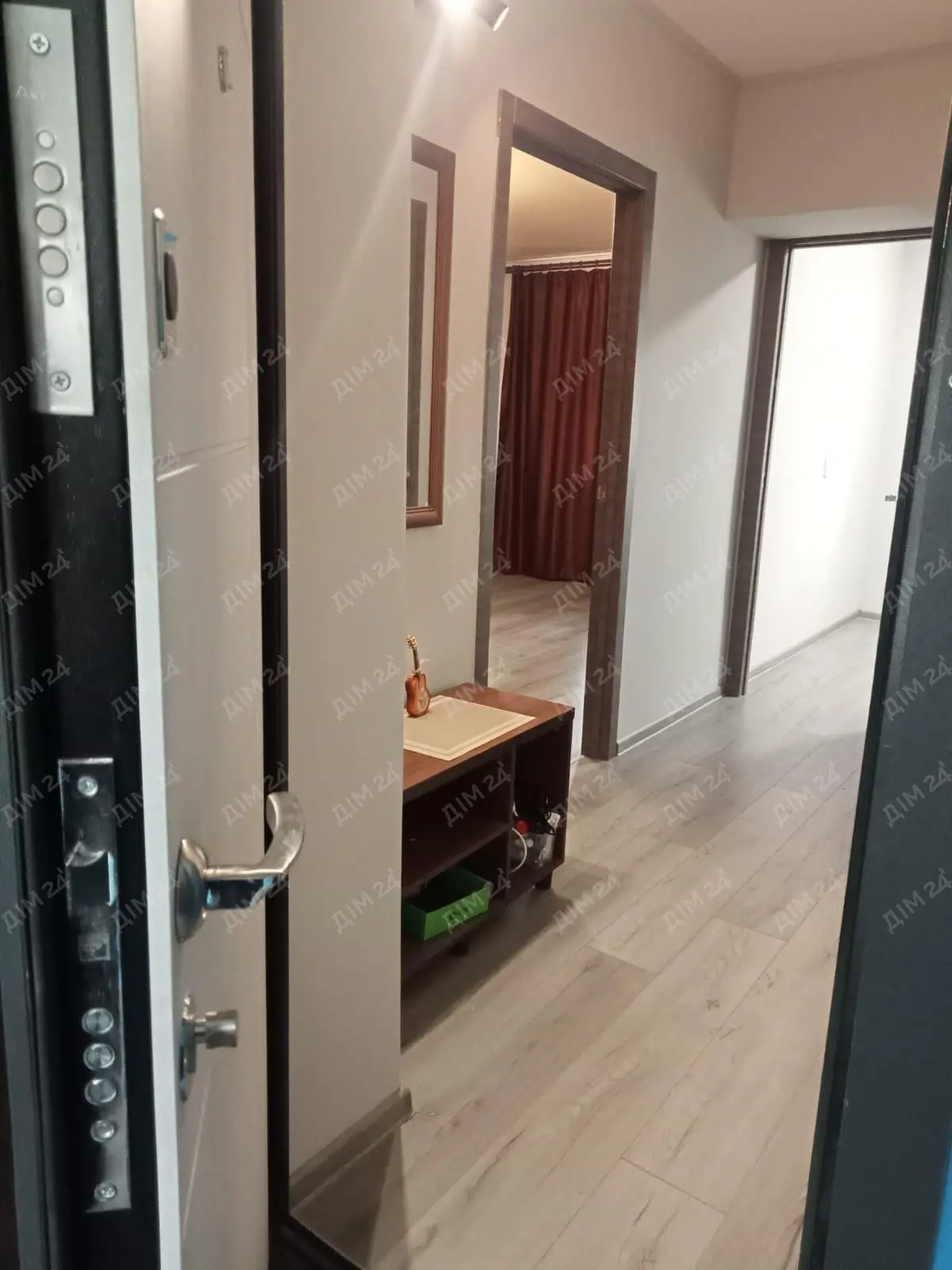 Однокімнатна квартира на Браїлках.