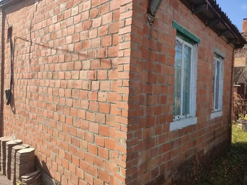 Земельна ділянка з будинком, с.Терешки