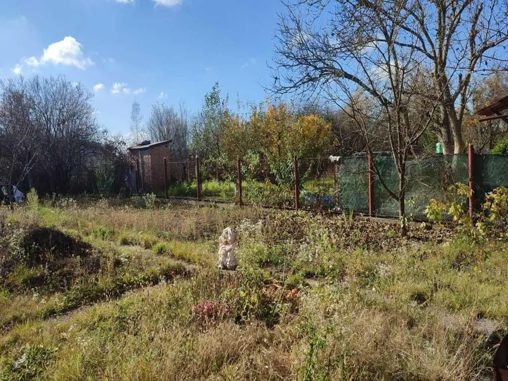 Земельна ділянка з будинком, с.Терешки