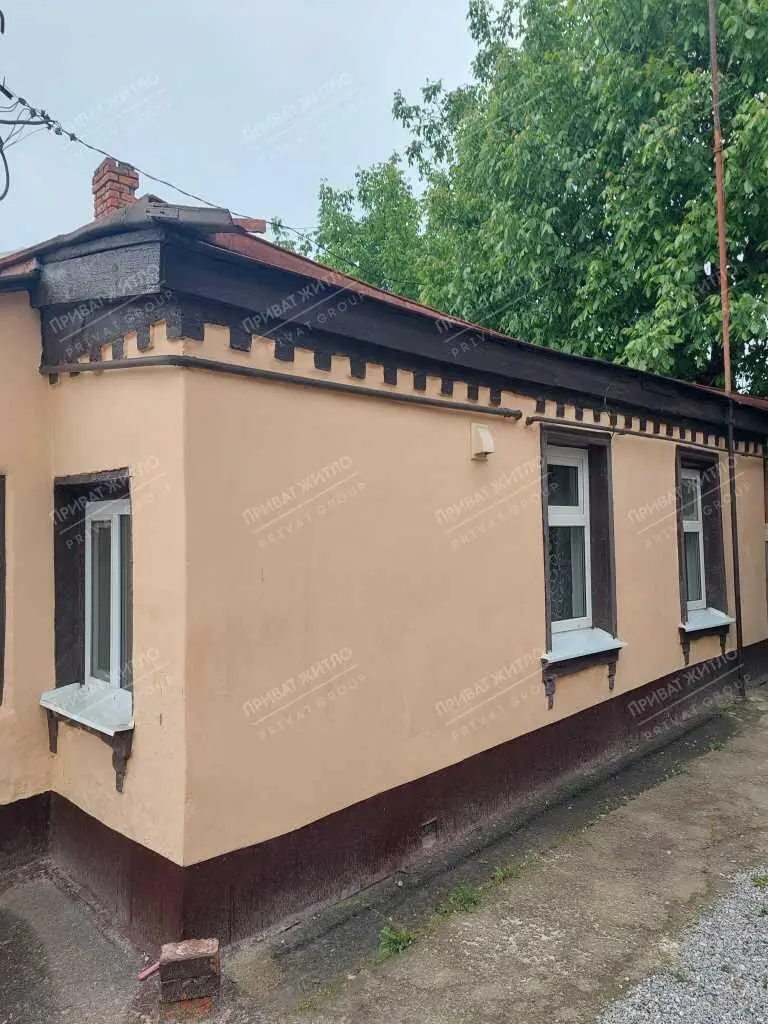 Продається частина будинку в районі  Конкорду 