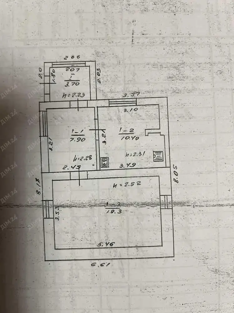 Будинок в Рибцях з великою ділянкою