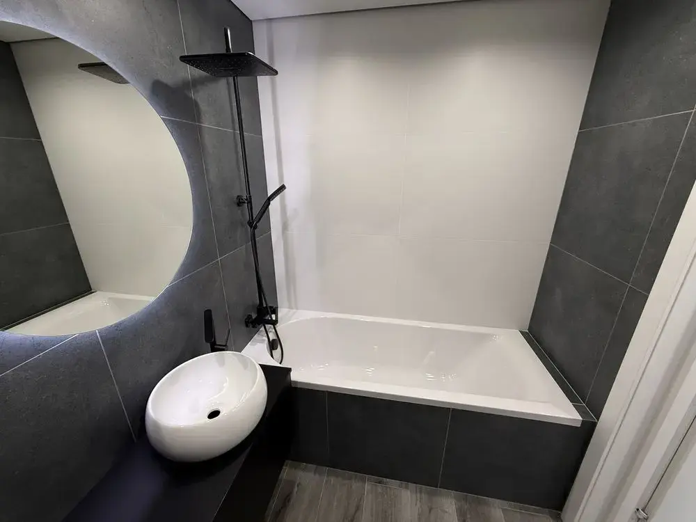 Однокімнатна квартира в новобудові на Алмазному