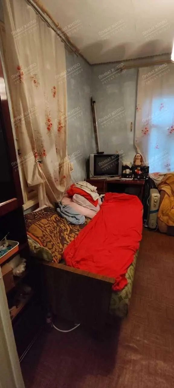 Продається частина будинку в центрі