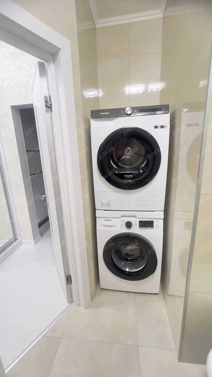 Двокімнатна квартира в Березовому сквері!