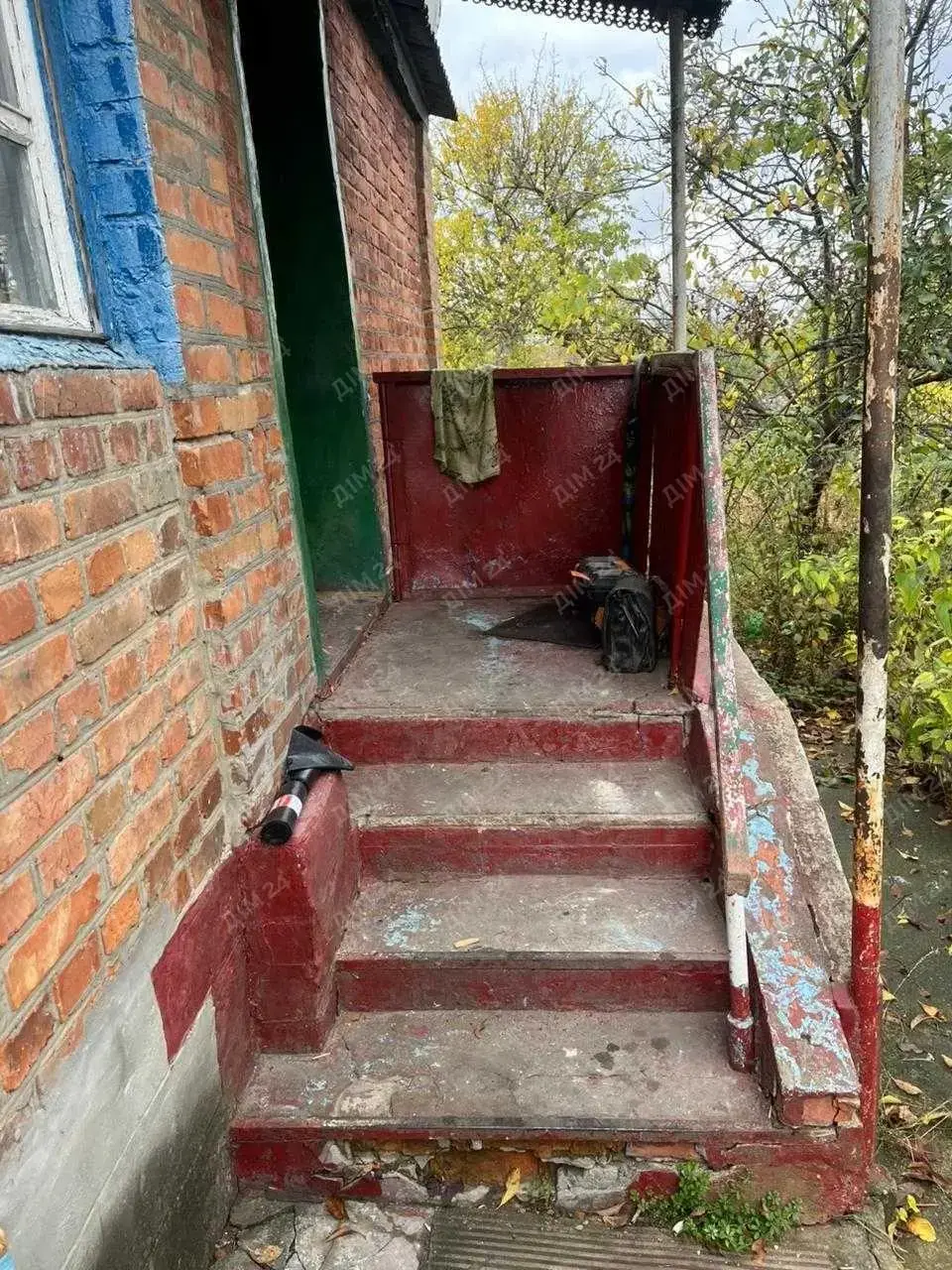 Будинок у Нових Санжарах.