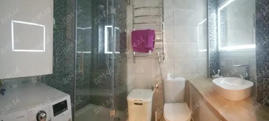 2 кімнатна квартира з ремонтом, вул. Ю. Матвійчука (Пушкіна)