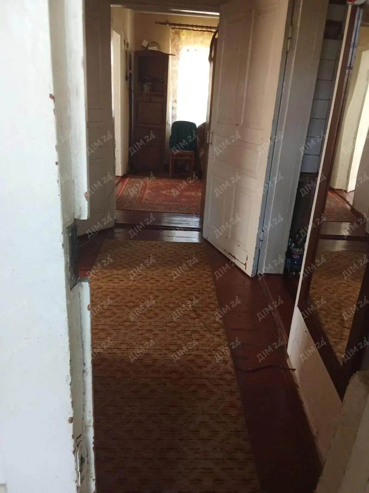 Кілька хвилин до міського пляжу. Будинок Нові Санжари. 