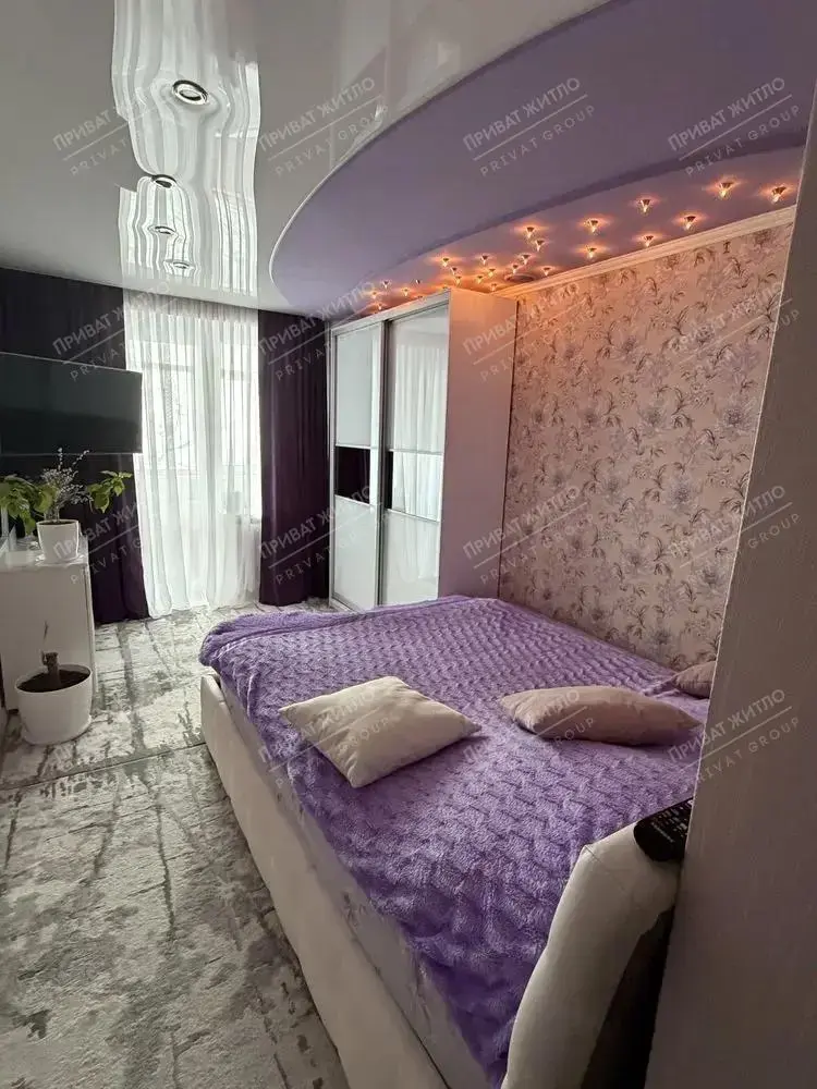 Трикімнатна квартира з євроремотом!