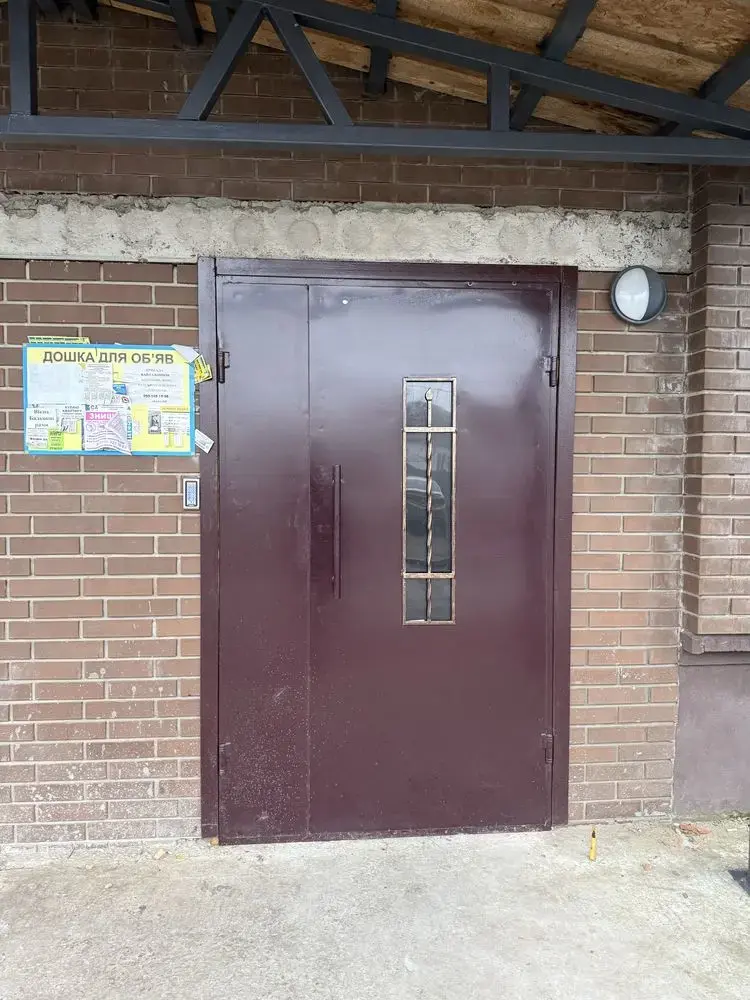 Продається двокімнатна квартира в новобудові ЖК "Петрівський квартал"