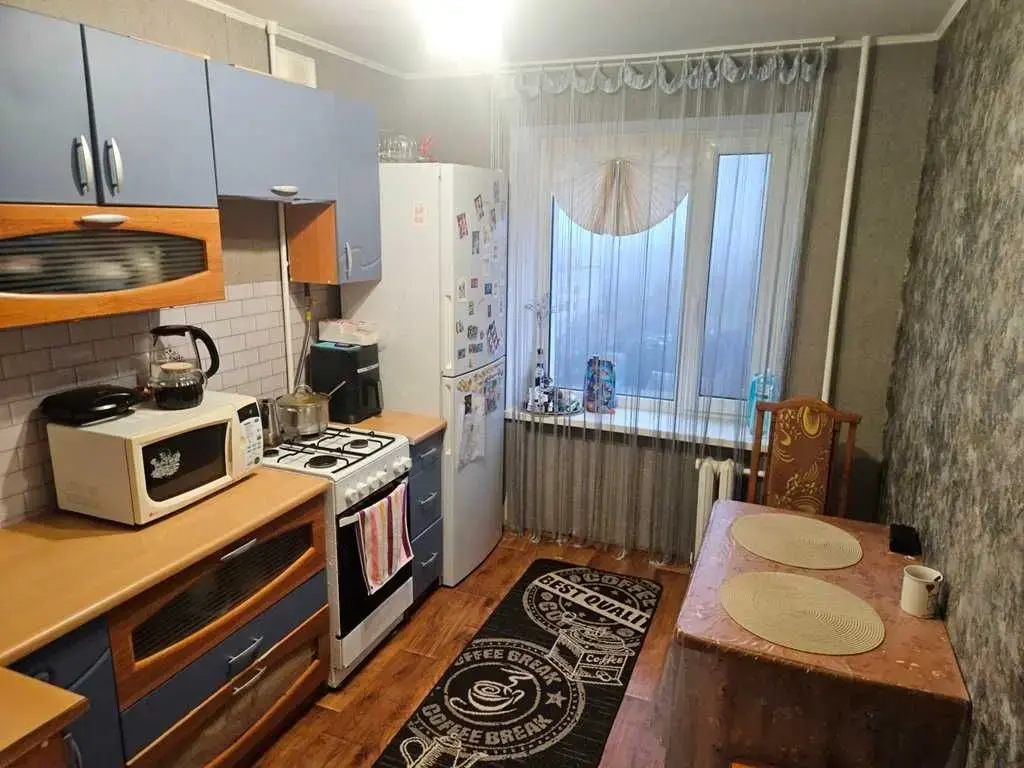 Двокімнатна квартира в центральній частині міста!