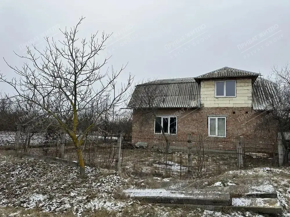 Продам будинок в Жуках!