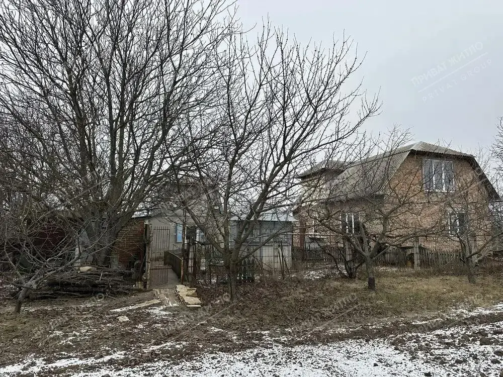 Продам будинок в Жуках!