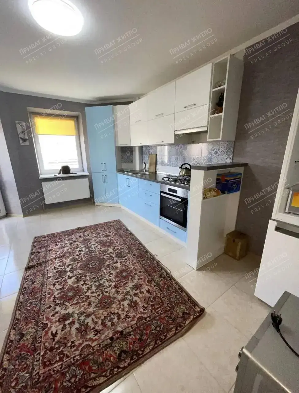 Однокімнатна квартира в спальному районі міста!