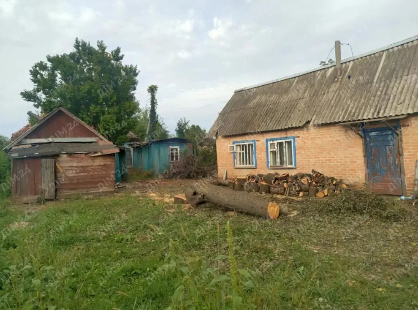 Продаж нерухомості в Івонченцях!