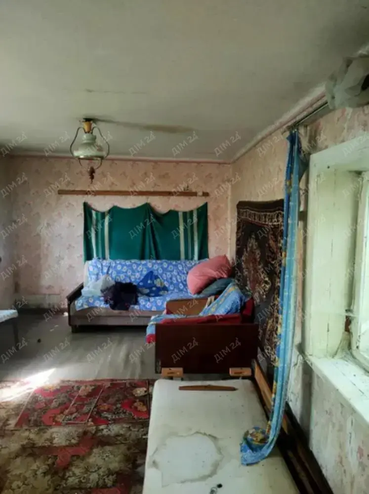 Продаж нерухомості в Івонченцях!