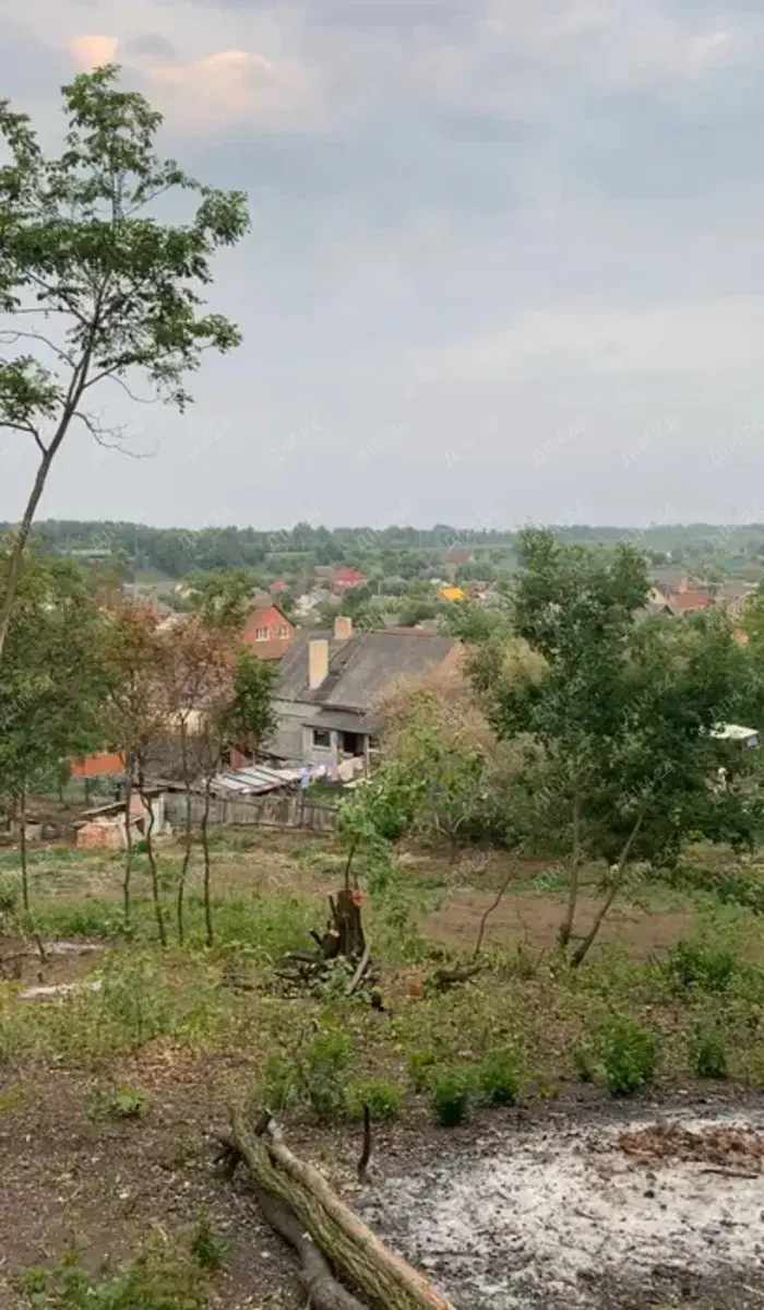 Земельна ділянка в місті