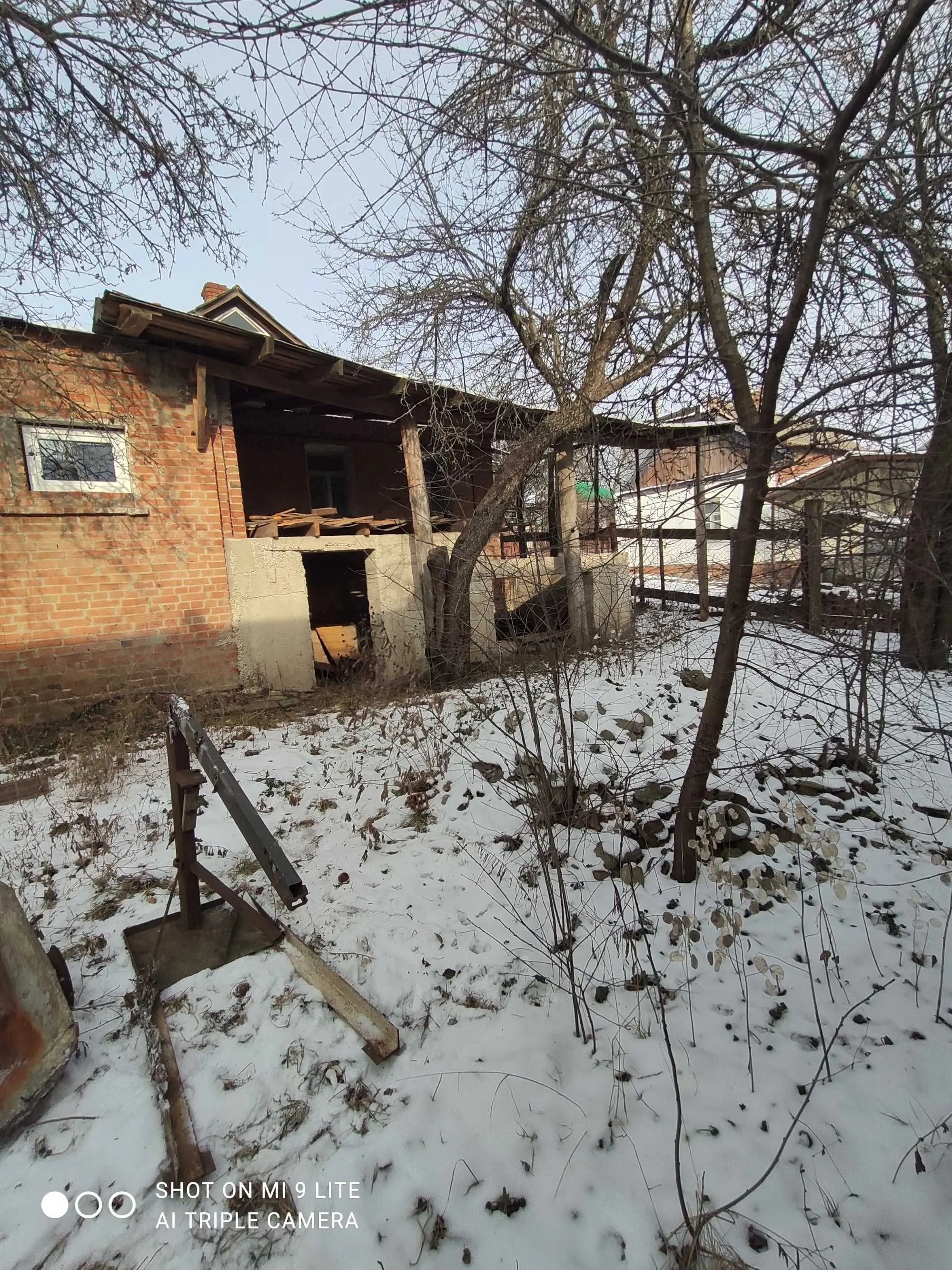 Будинок у Полтаві з потенціалом на майбутнє 