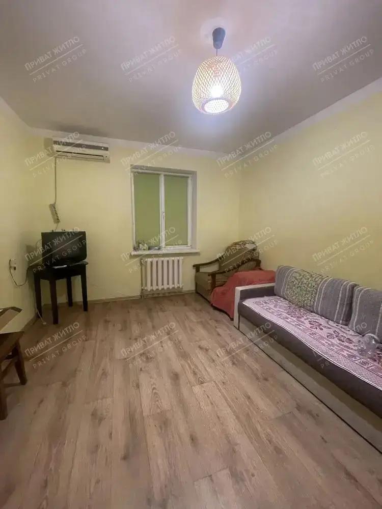 Однокімнатна квартира на Розсошенцях!