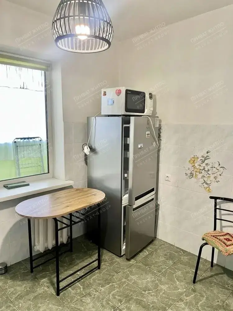 Однокімнатна квартира на Розсошенцях!