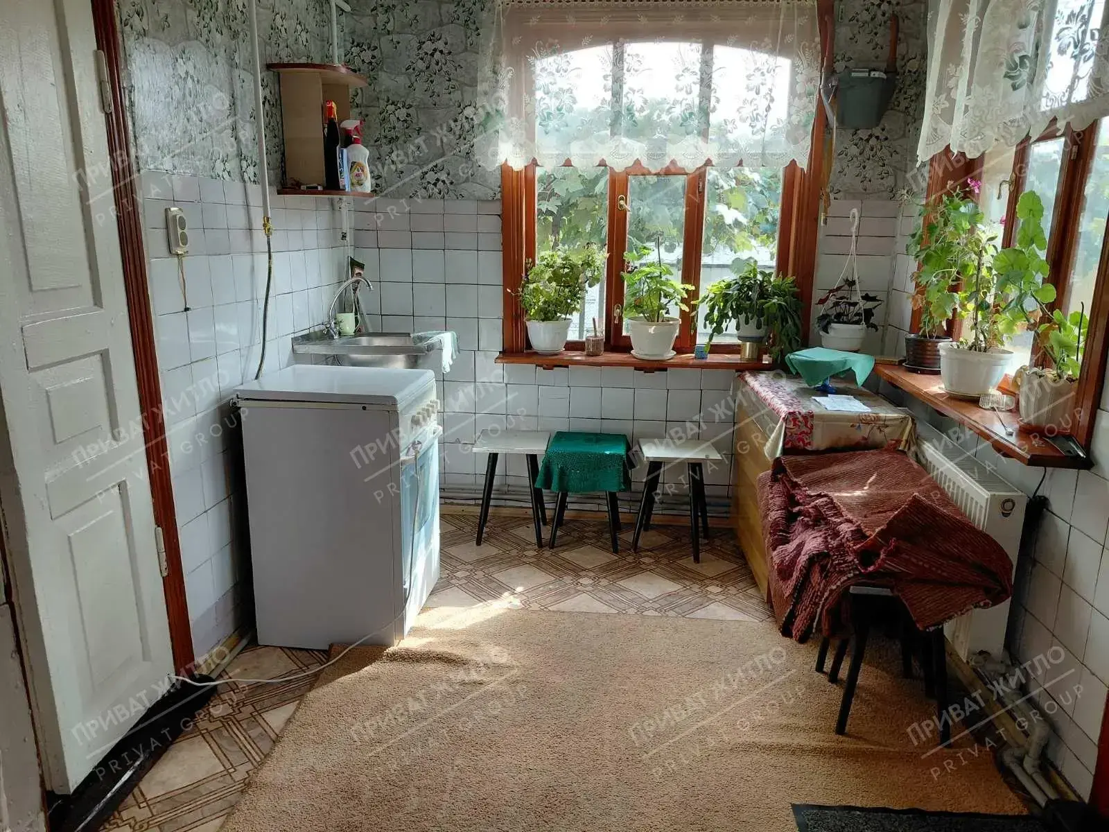 Продаж цегляного будинку на Яківцях