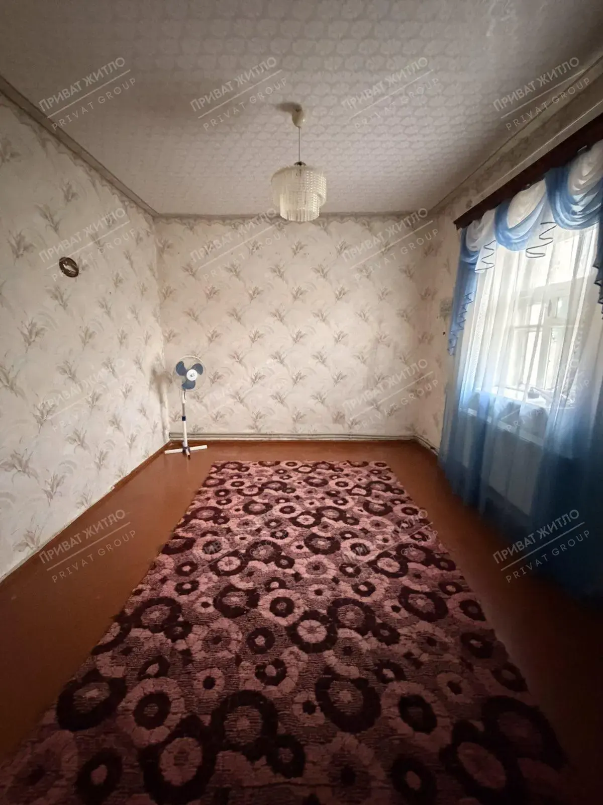 Продаж цегляного будинку на Яківцях