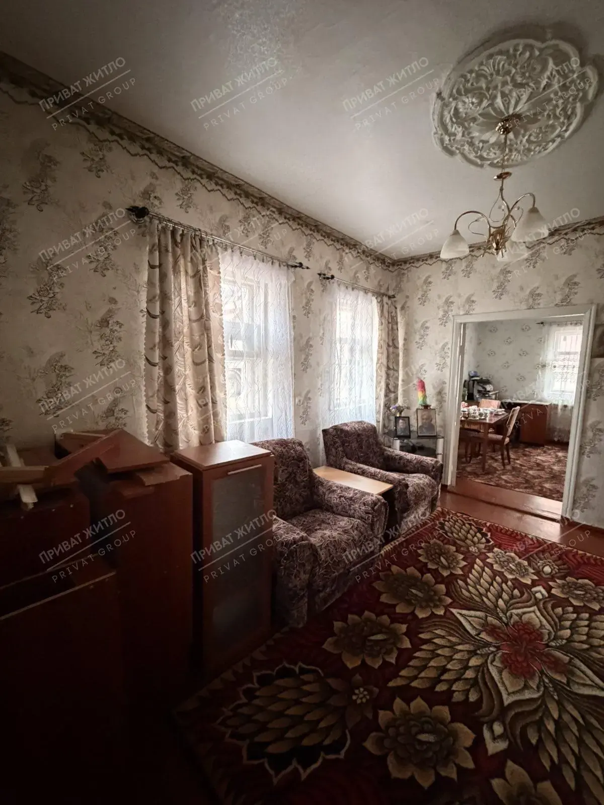 Продаж цегляного будинку на Яківцях