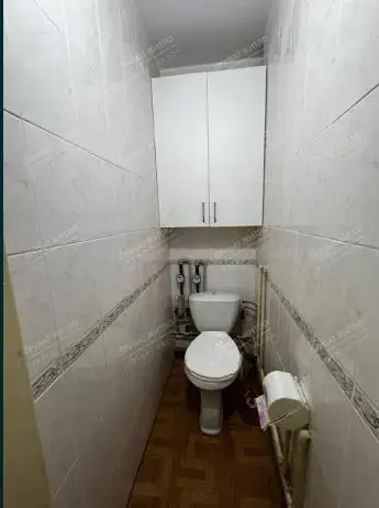 Продається двокімнатна квартира на Алмазному