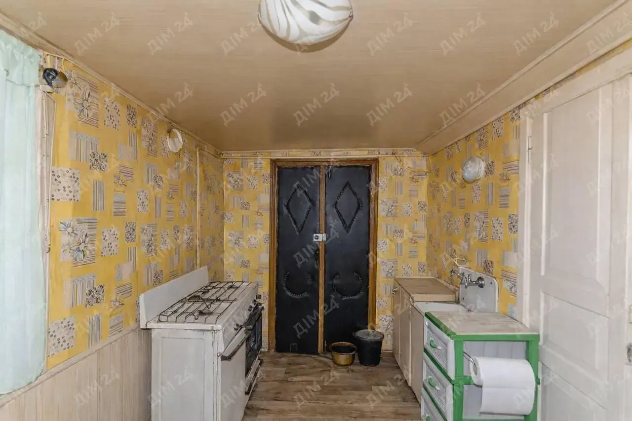 Окремий будинок в центрі Решетилівки!