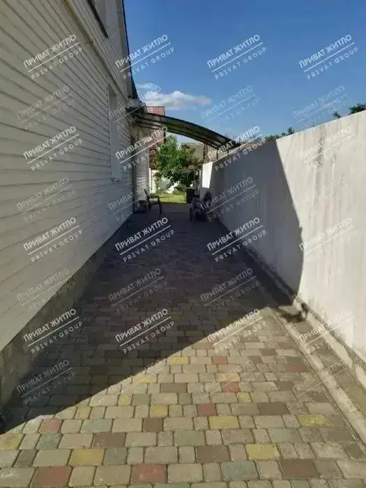 Продається частина будинку