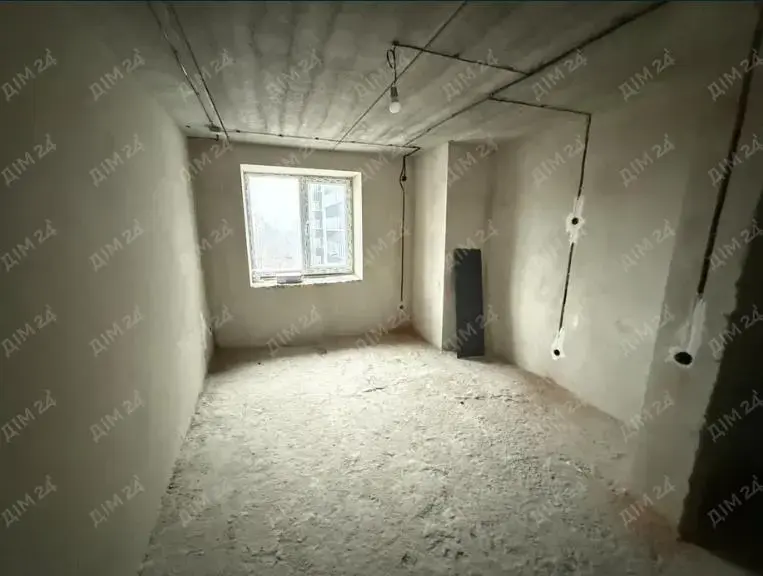 Однокімнатна  з АО на Садах