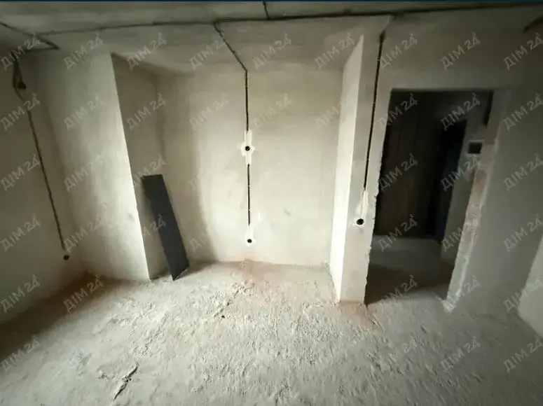 Однокімнатна  з АО на Садах