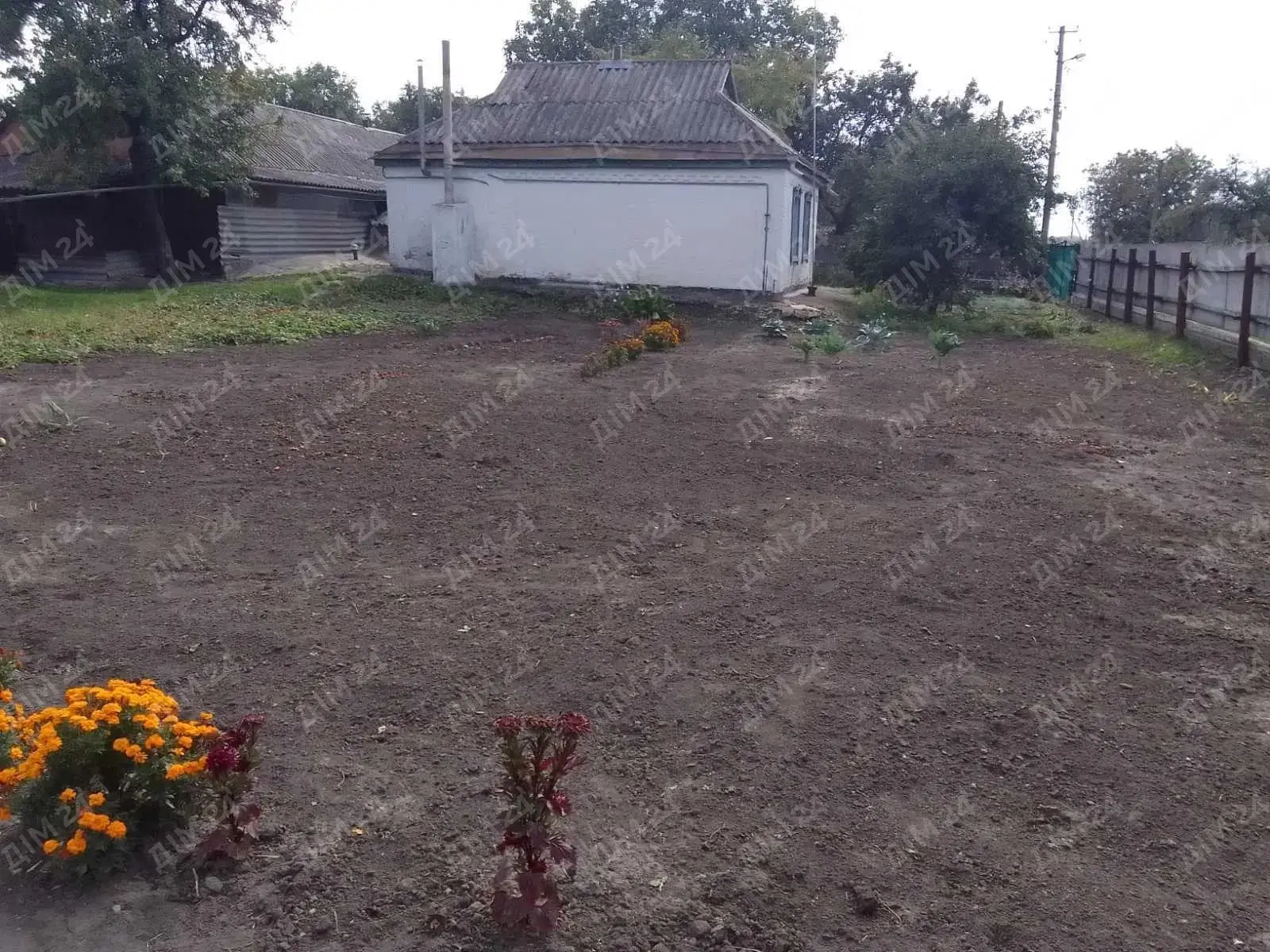 Будинок у центрі м.Решетилівка