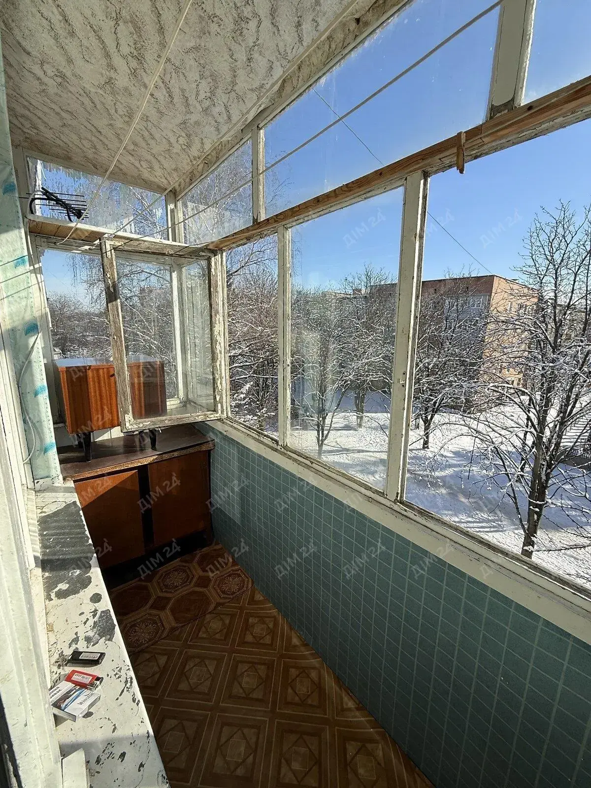 Продаж двокімнатної квартири з окремими кімнатами по кільцю
