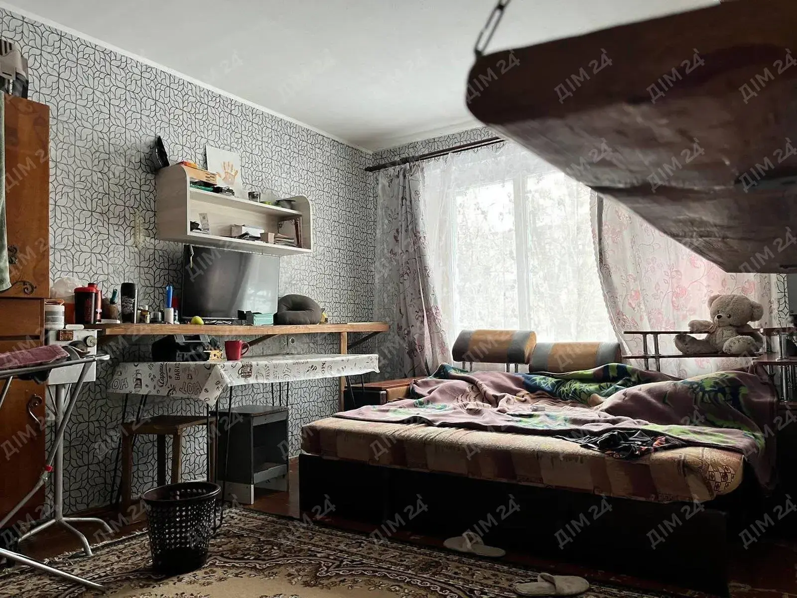 Трикімнатна квартира в районі автовокзалу.