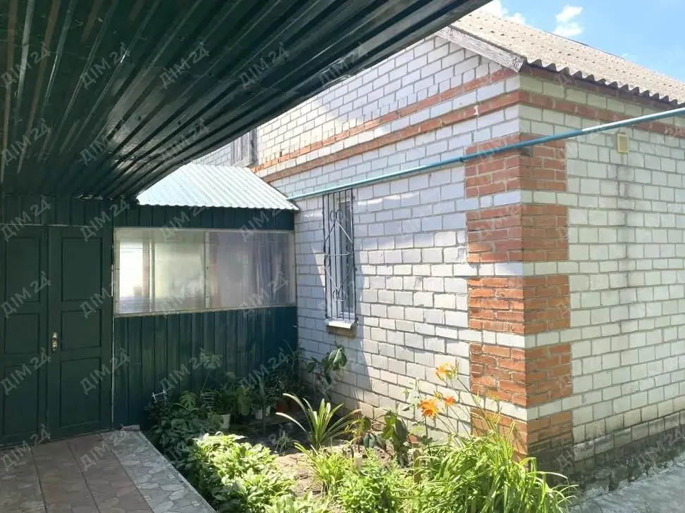 Будинок у Нових Санжарах, Полтавська область