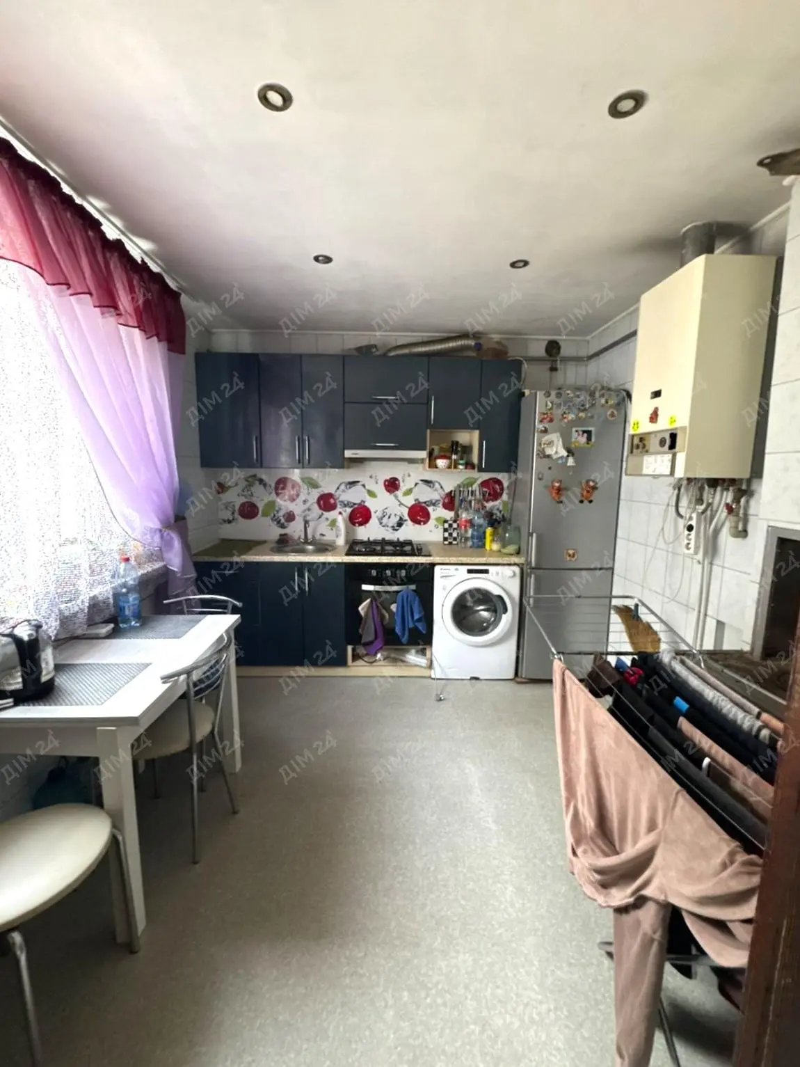 Будинок у Нових Санжарах, Полтавська область