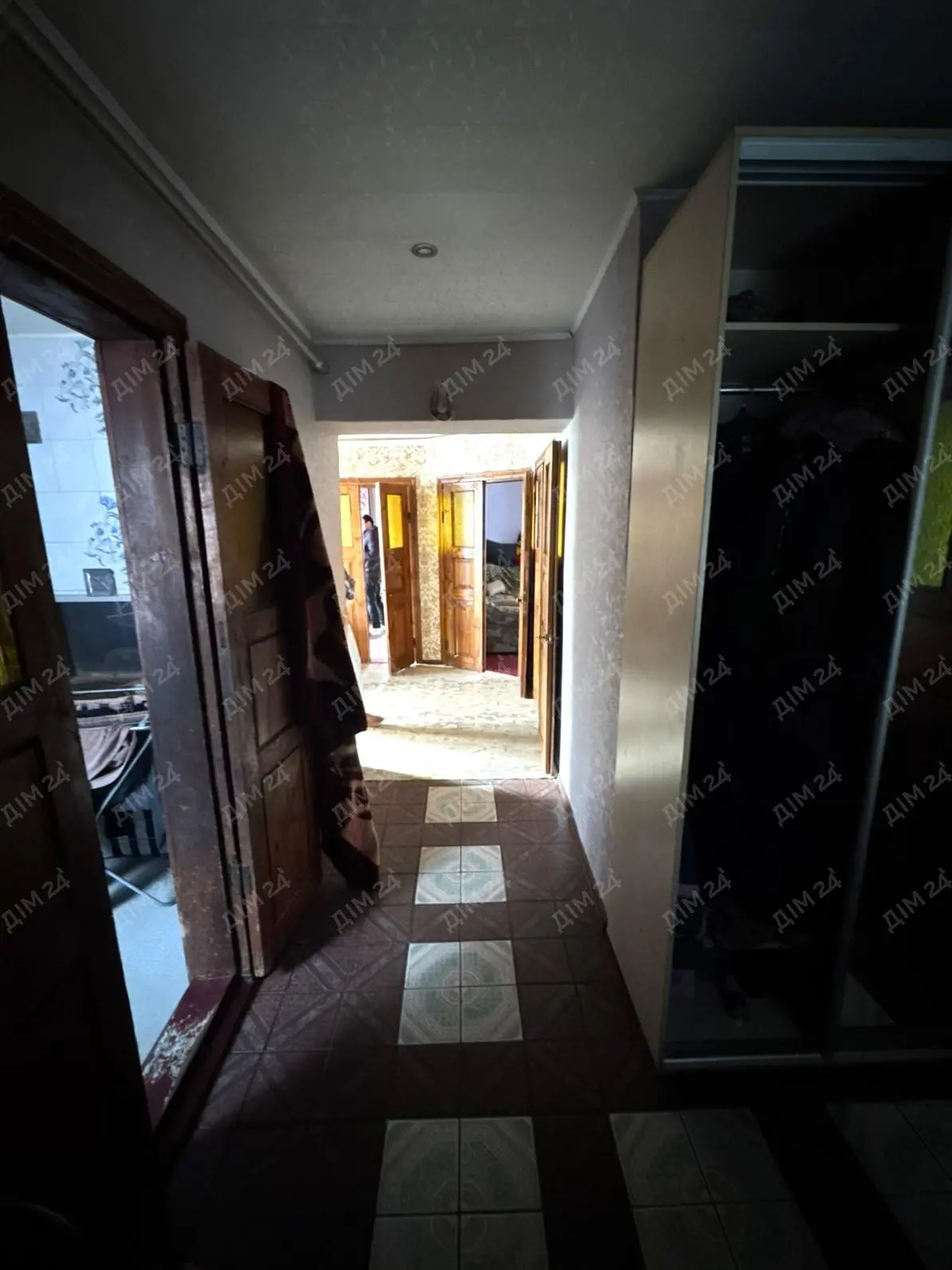 Будинок у Нових Санжарах, Полтавська область