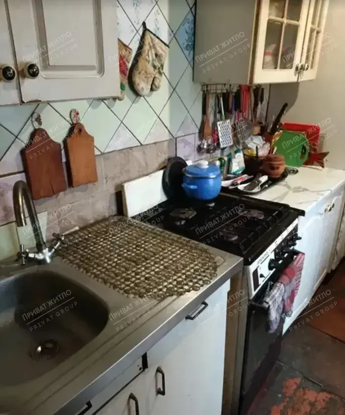 Продається частина будинку в центральній частині міста