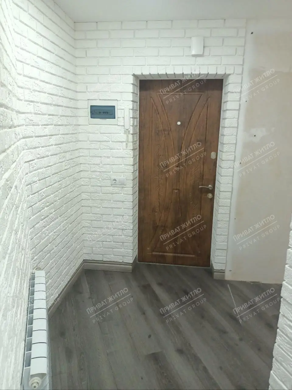 2к квартира на Подолі, три балкони, автономне опалення