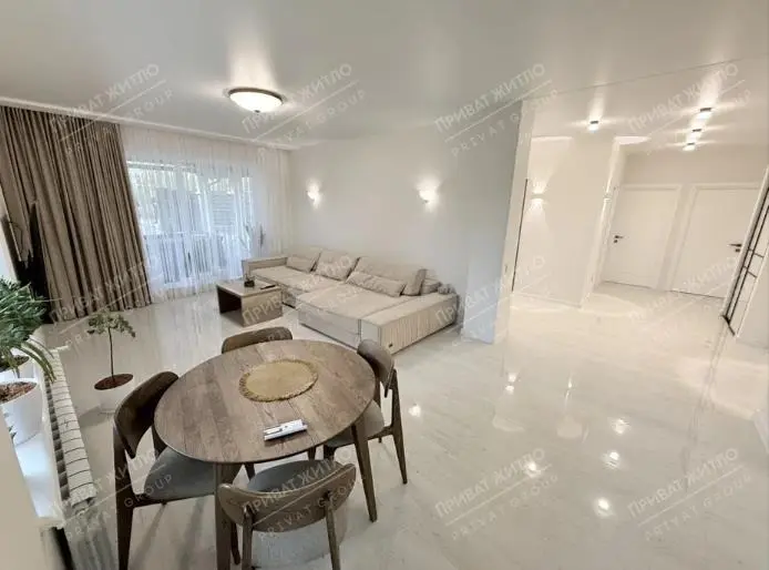 Будинок з євроремонтом в Рибцях! 