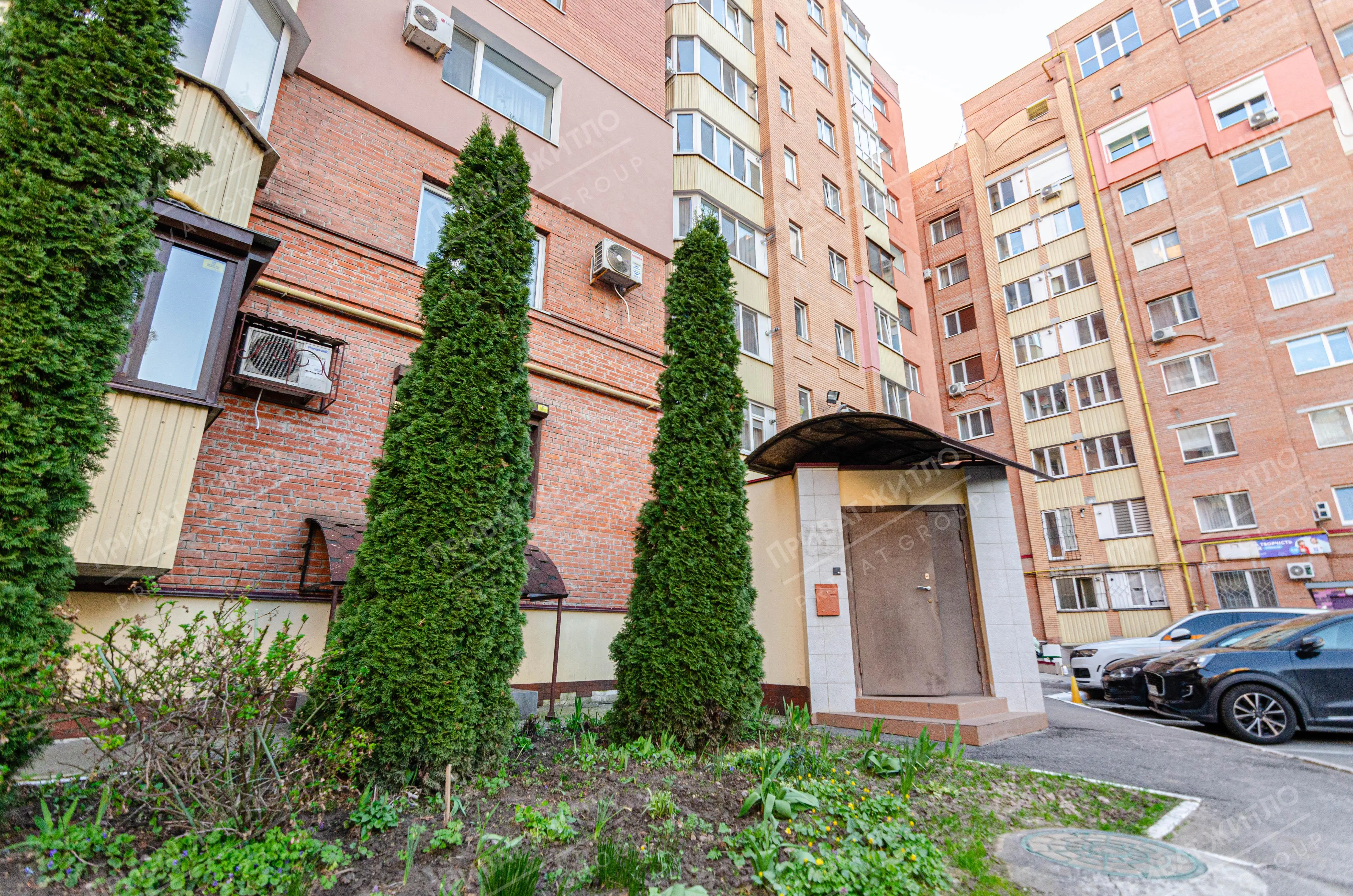 Комерційне приміщення в центрі міста (навпроти "Листопада) 