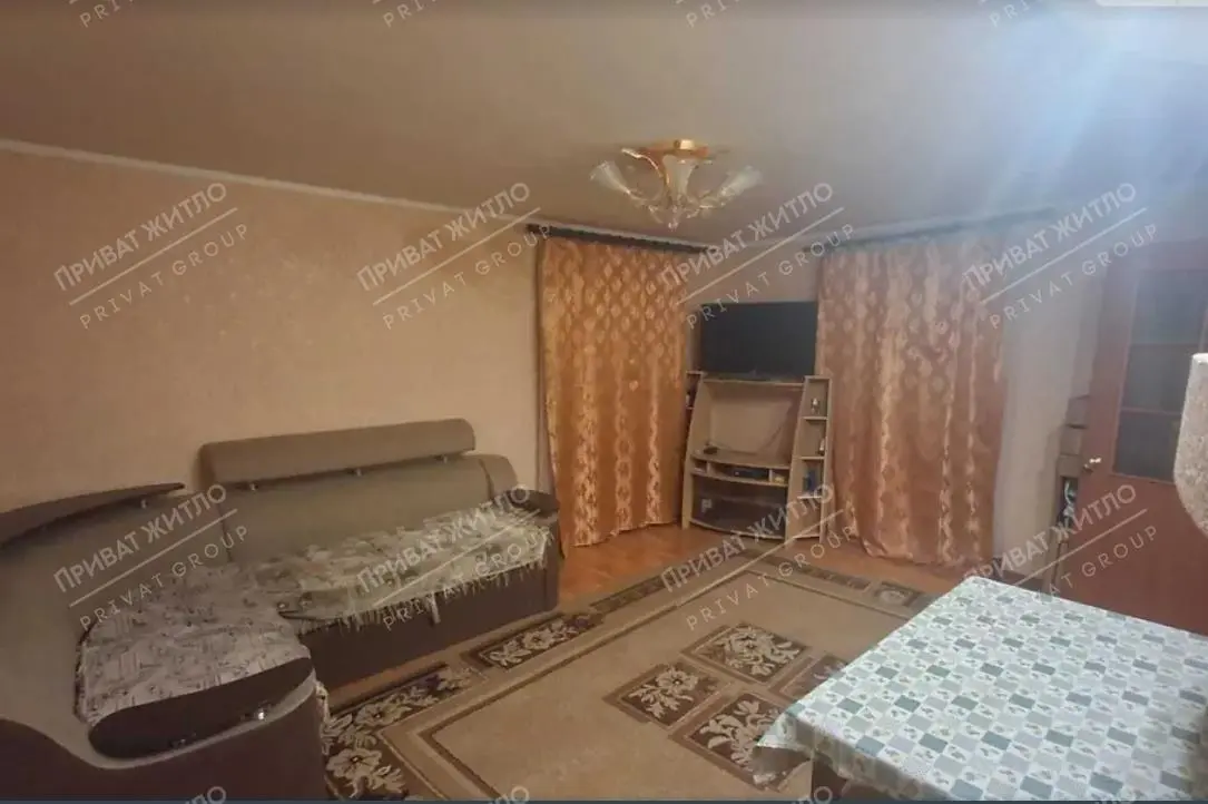 Терміновий продаж будинку з 42 сотками та індивідуальним опаленням!