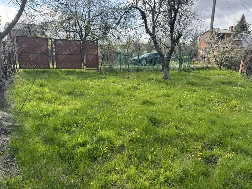 Садова ділянка в Терешках