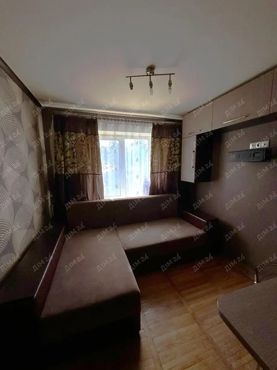 Є-Відновлення! 3-кімнатна квартира на Мотелі