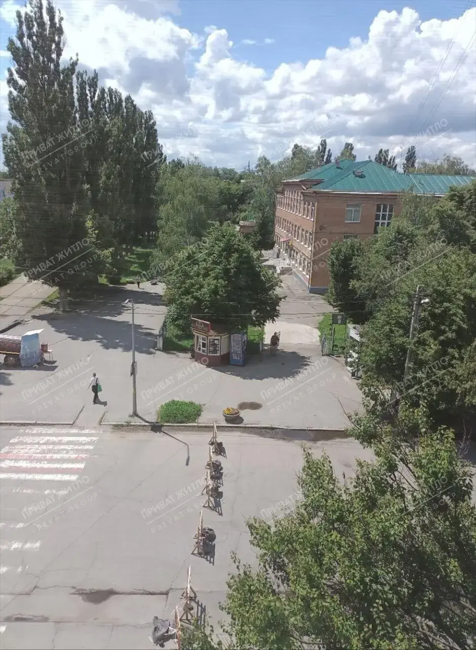 Двокімнатна квартира  по кільцю, 11 школа