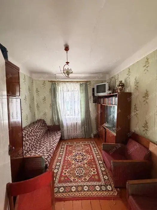 Добротний будинок в смт. Диканька