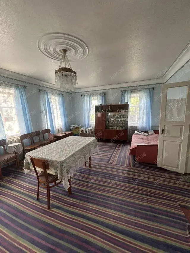 Будинок у передмісті. 