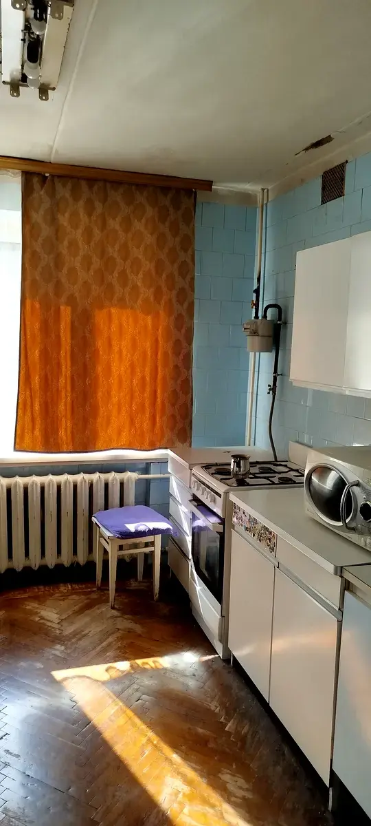 3 кімнатна квартира в цегляному будинку, Полтава
